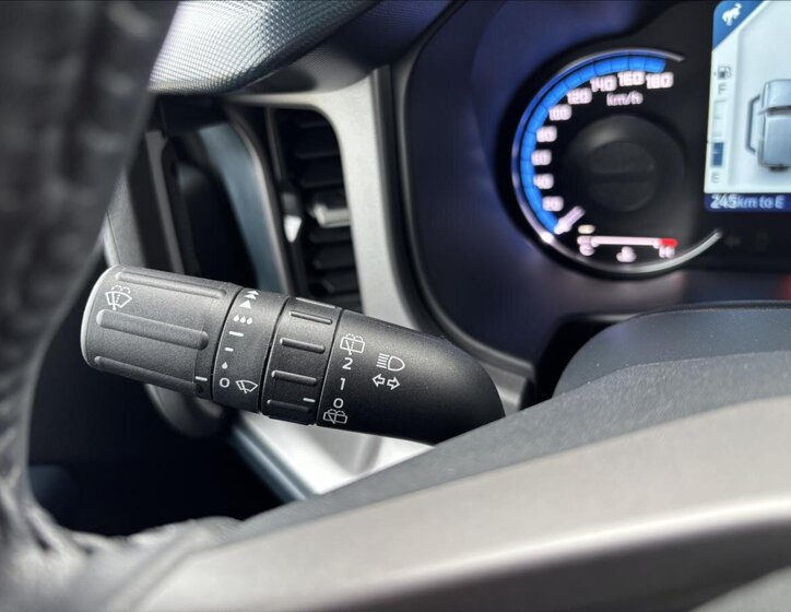 Ford Bronco Ostatní 2,7 l 246 kw