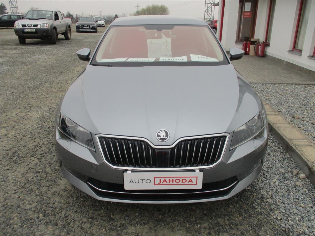 Škoda Superb Liftback 2,0 l 110 kw