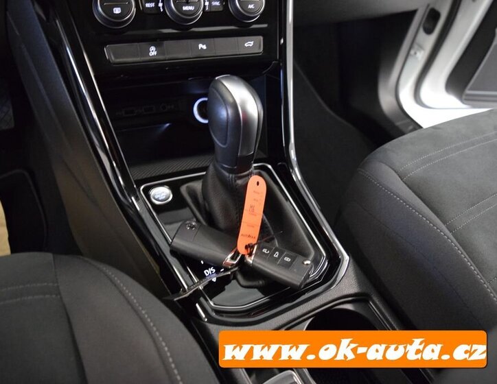 Volkswagen Touran MPV 0,0 110 kw