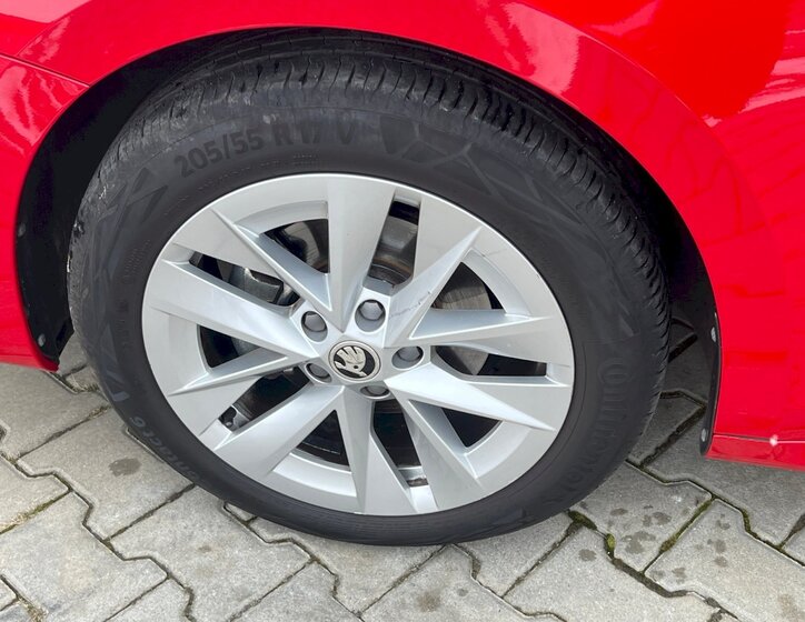 Škoda Octavia Liftback 1,5 l 110 kw