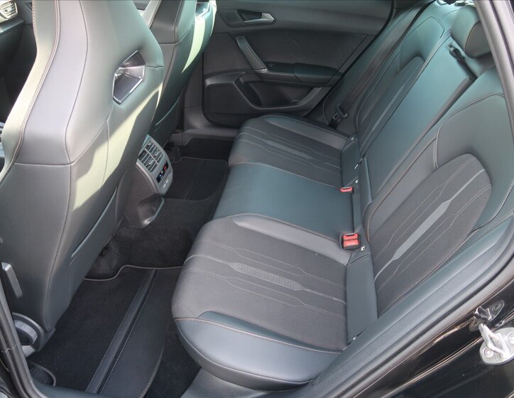 Cupra Leon Kombi 2,0 l 180 kw