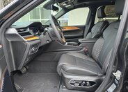 Jeep Grand Cherokee 9