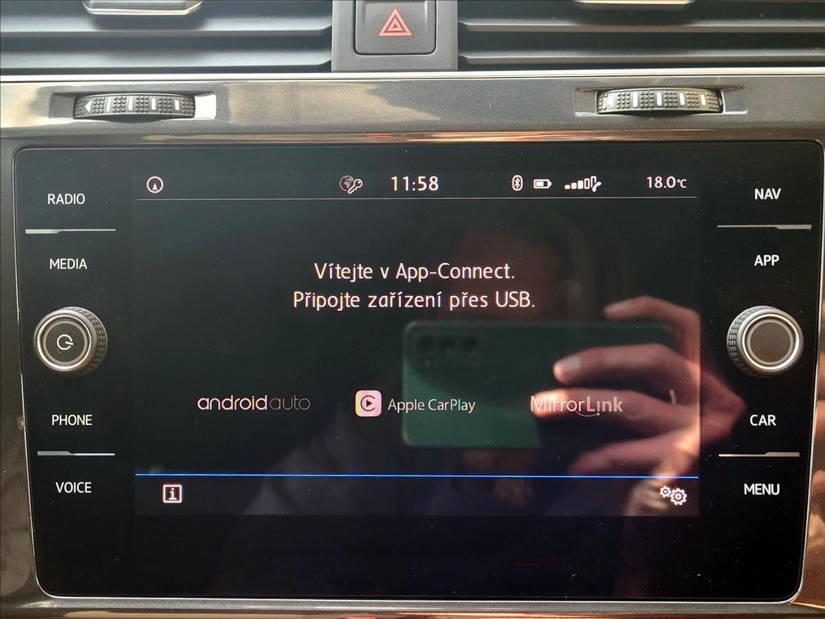 Volkswagen Golf Kombi 1,6 l 85 kw