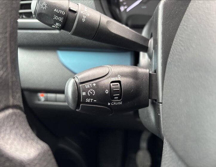 Peugeot Traveller Kombi 2,0 l 110 kw