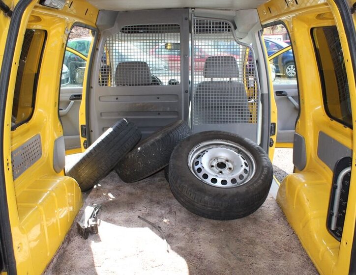 Volkswagen Caddy Skříň 2,0 l 51 kw