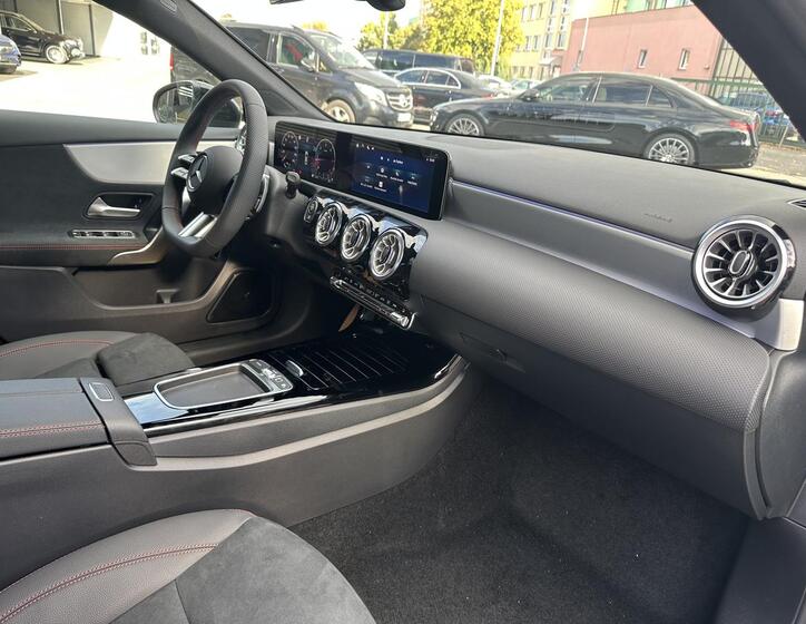 Mercedes-Benz Třídy A 14