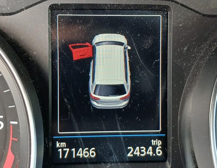 Volkswagen Passat Kombi 2,0 l 110 kw