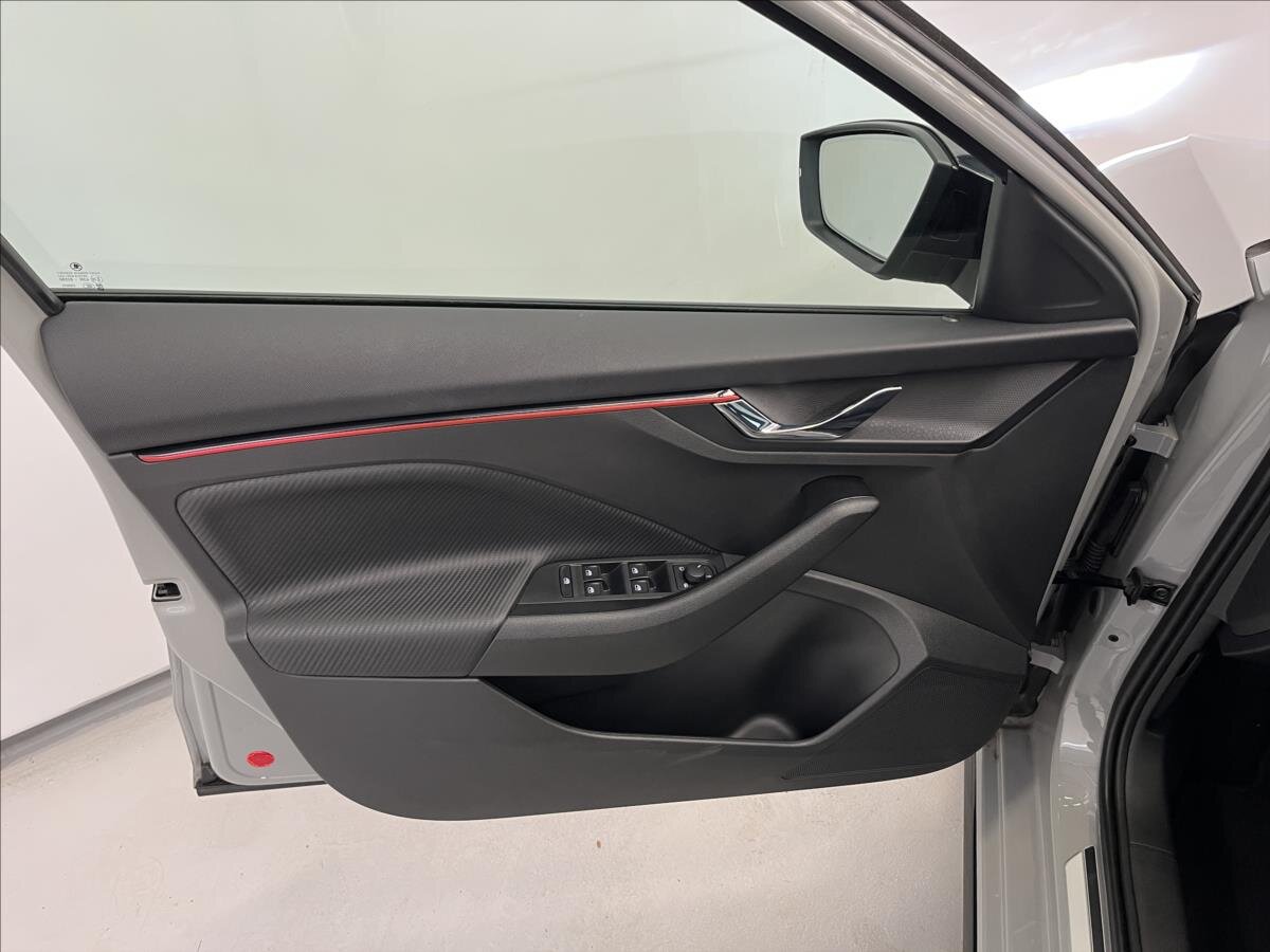 Škoda Scala Hatchback 999,0 85 kw