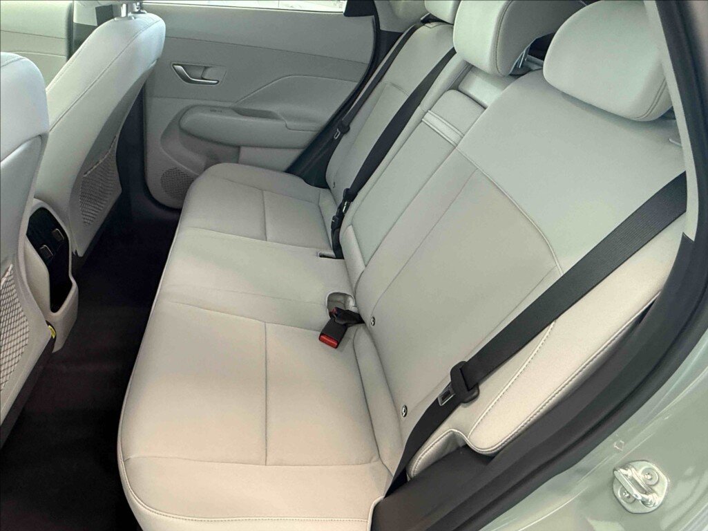 Hyundai Kona SUV 1,6 l 145 kw