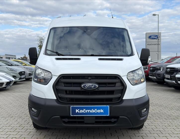 Ford Transit 8