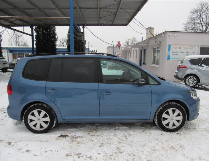 Volkswagen Touran Kombi 1,2 l 77 kw