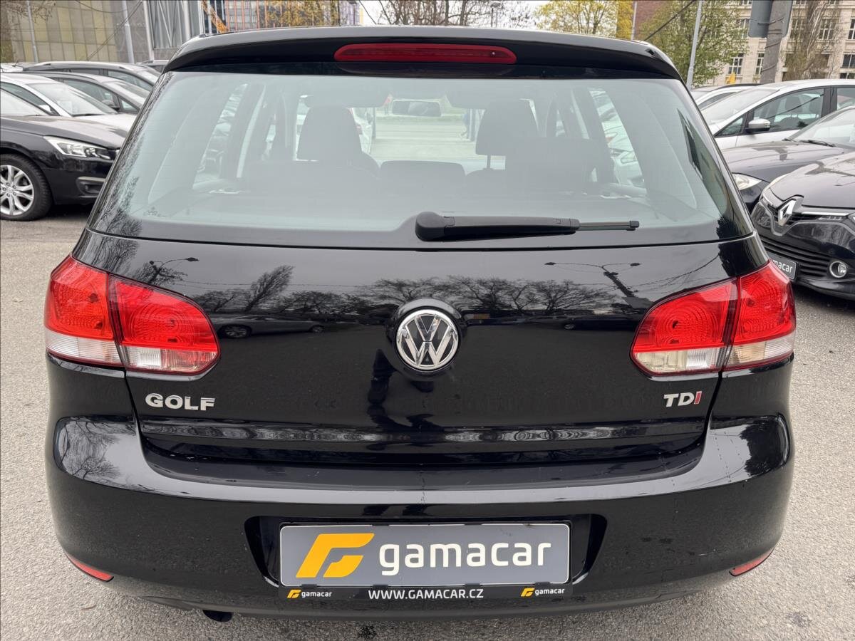 Volkswagen Golf Hatchback 1,6 l 77 kw