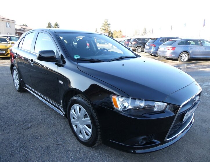 Mitsubishi Lancer Hatchback 1,8 l 105 kw