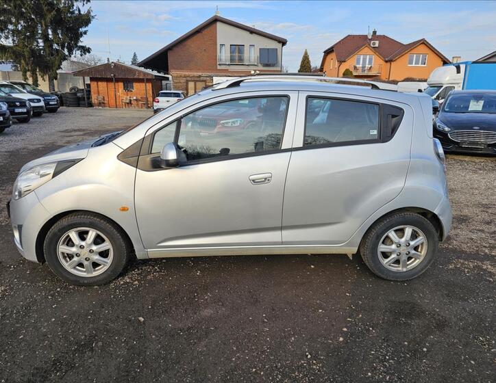 Chevrolet Spark 3