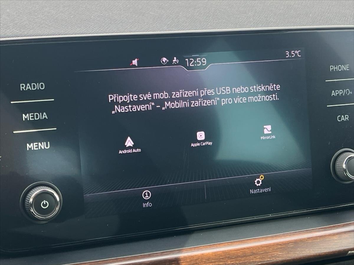 Škoda Kamiq Hatchback 1,5 l 110 kw