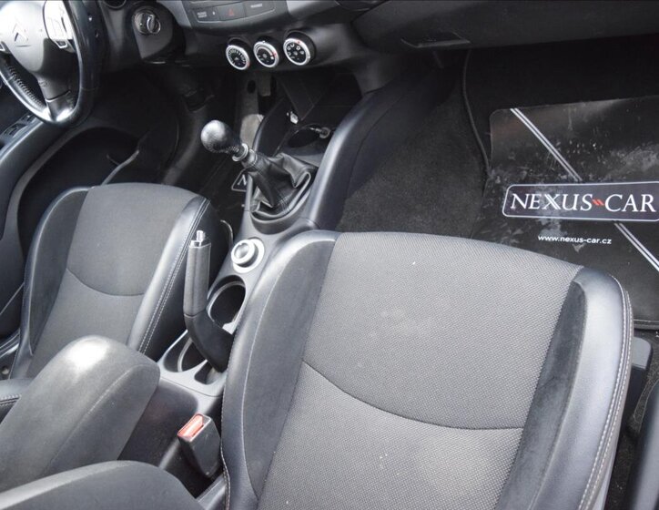 Citroën C-Crosser 23