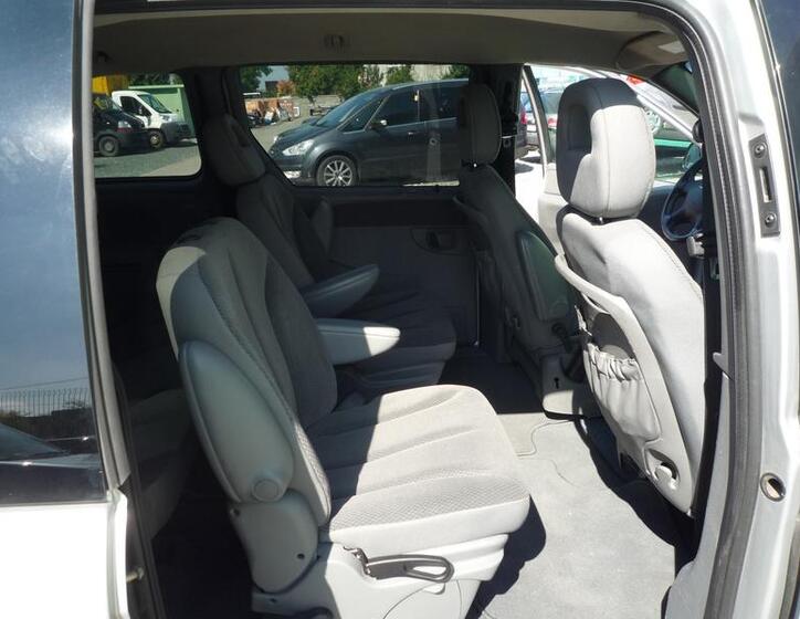 Chrysler Voyager MPV 2,8 l 110 kw