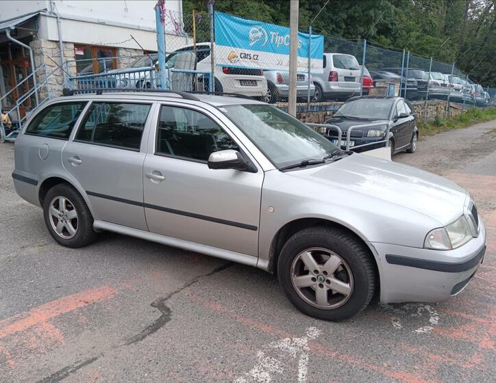 Škoda Octavia 15