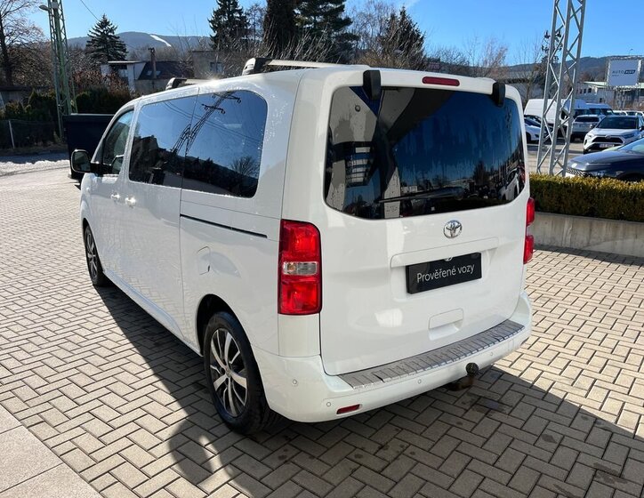 Toyota ProAce Verso VAN / Minibus 2,0 l 130 kw