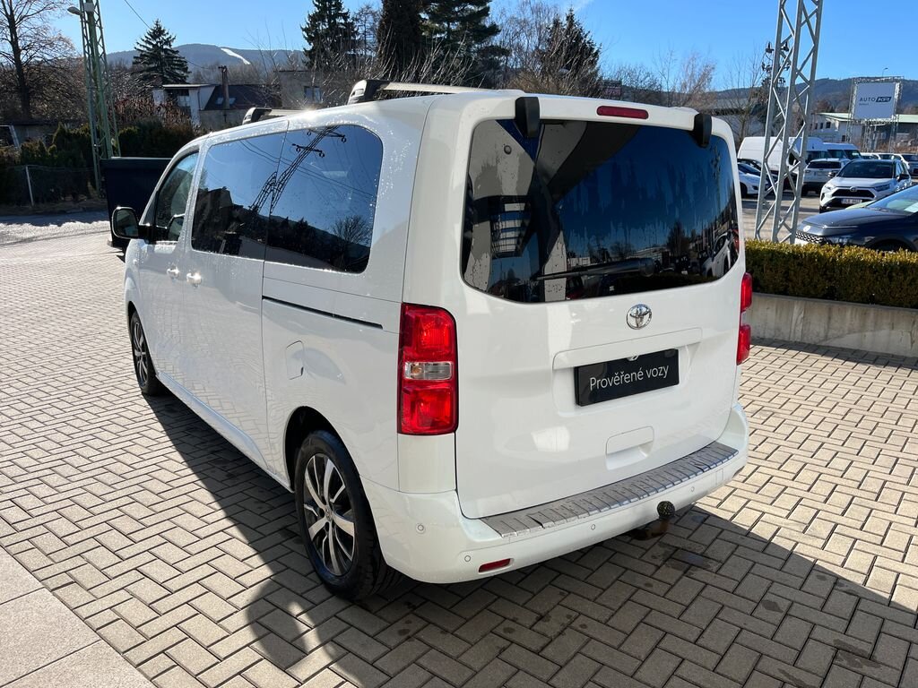 Toyota ProAce Verso VAN / Minibus 2,0 l 130 kw