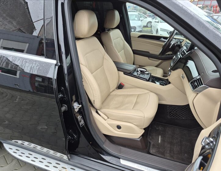 Mercedes-Benz GLS 20