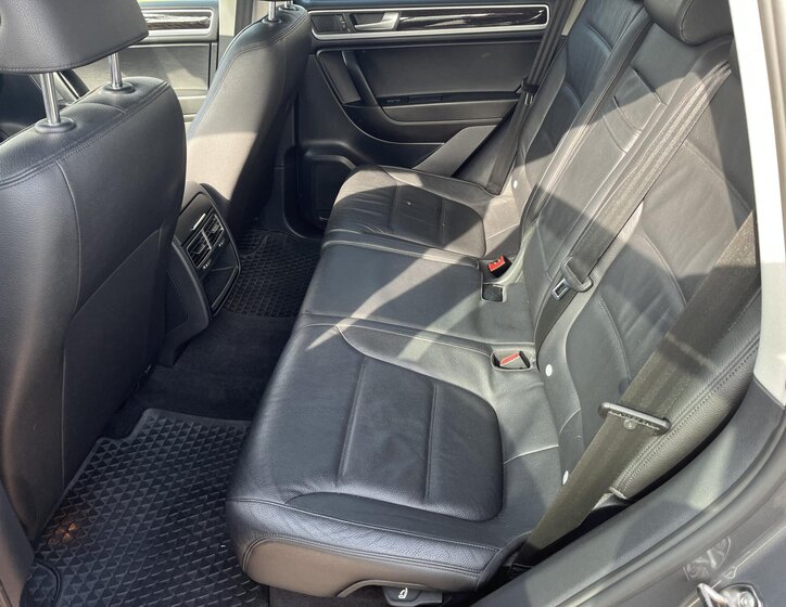 Volkswagen Touareg SUV 3,0 l 176 kw
