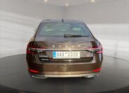 Škoda Superb Sedan / Limuzína 2,0 l 110 kw