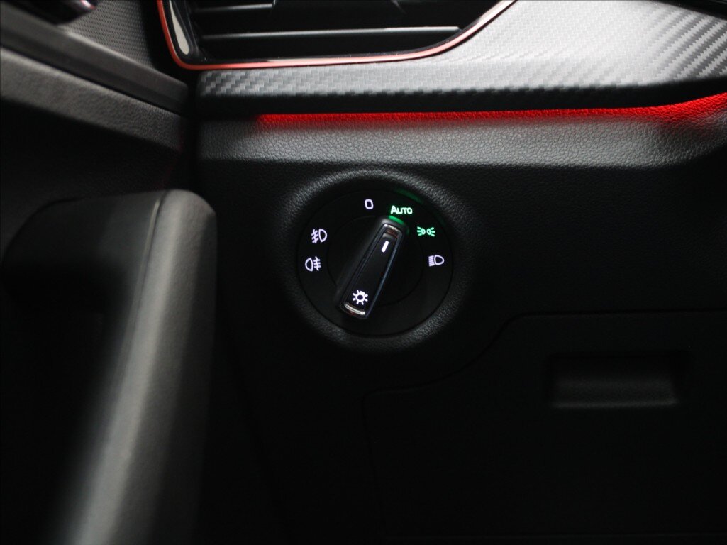 Škoda Kamiq SUV 999,0 85 kw