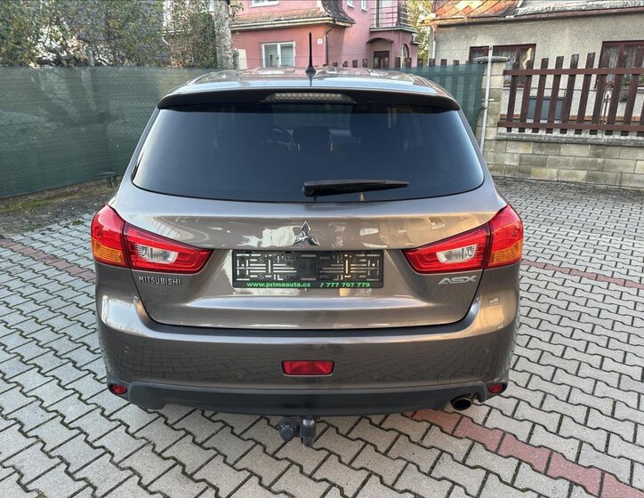 Mitsubishi ASX SUV 1,6 l 86 kw