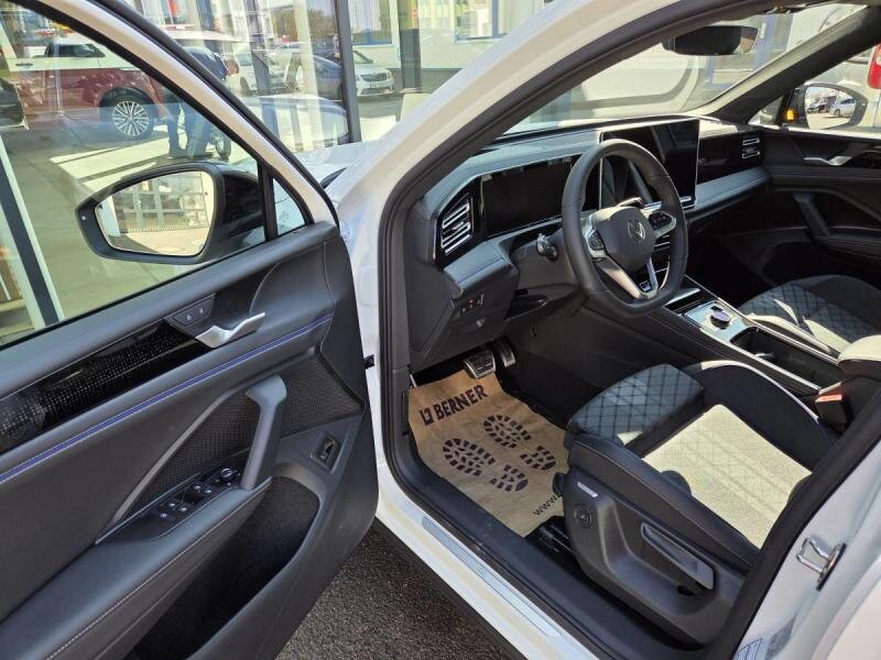 Volkswagen Tiguan SUV 2,0 l 195 kw