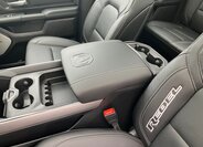 Dodge RAM Pick-up 3,0 l 313 kw