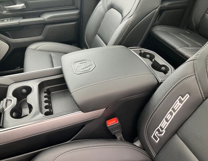 Dodge RAM Pick-up 3,0 l 313 kw