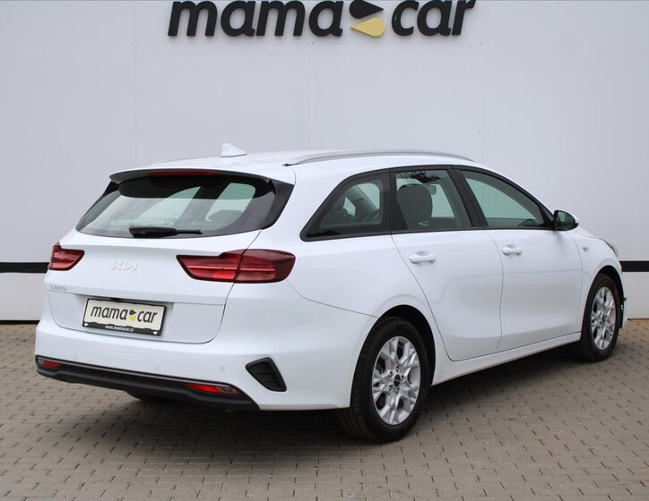 KIA Ceed Kombi 1,5 l 117 kw