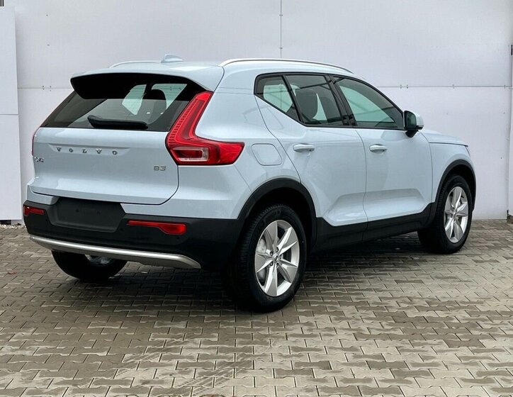 Volvo XC40 6