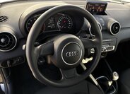 Audi A1 Hatchback 999,0 70 kw