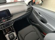 Hyundai i30 25
