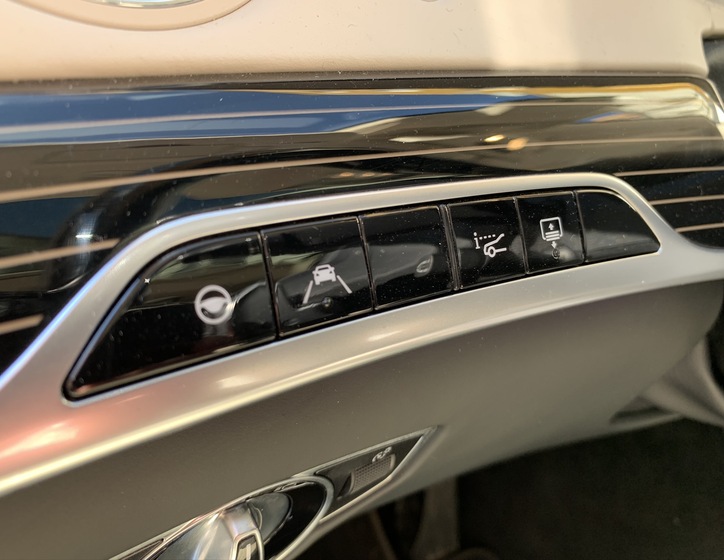 Mercedes-Benz Ostatní 7