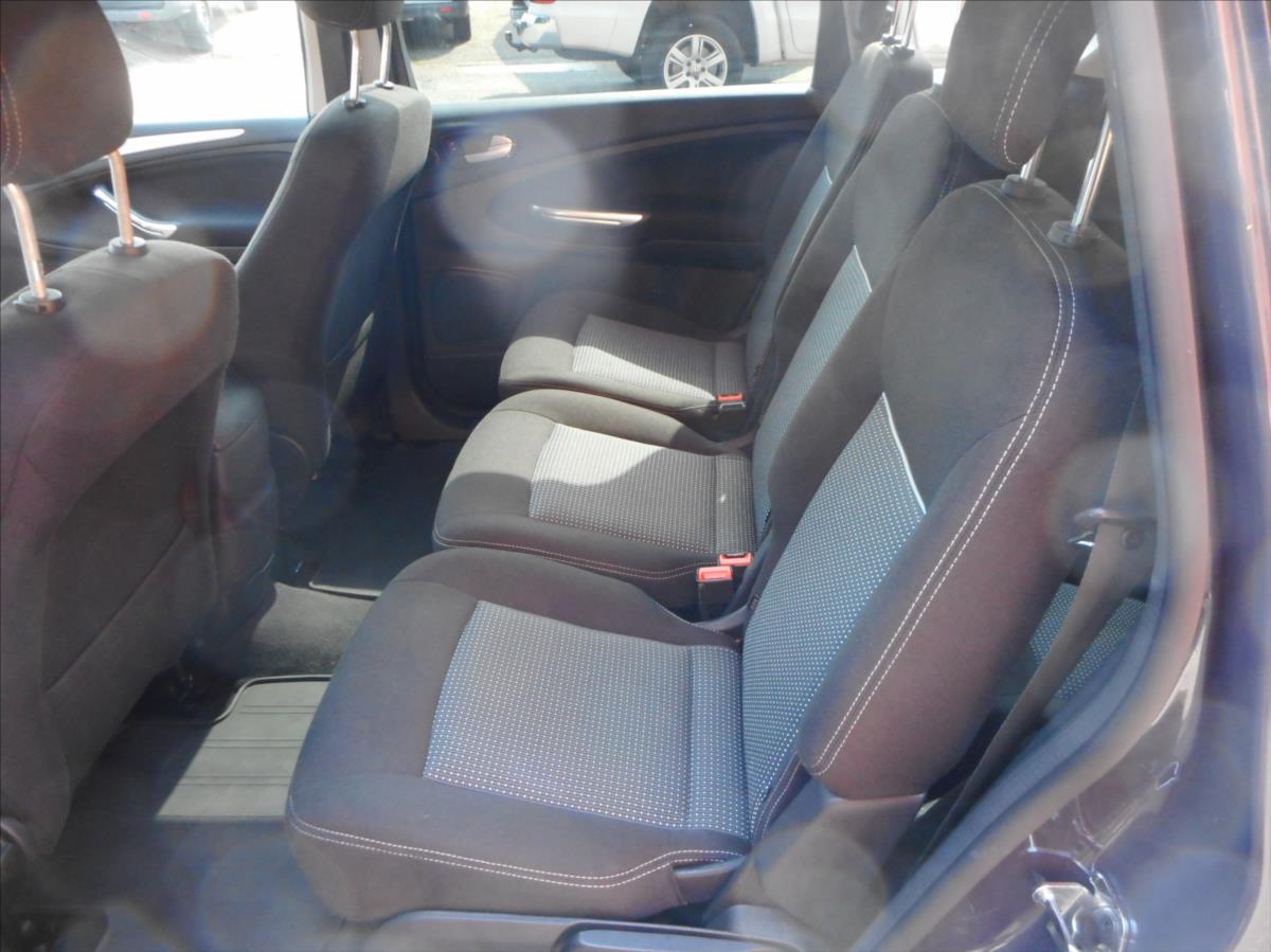 Ford S-MAX MPV 2,0 l 103 kw