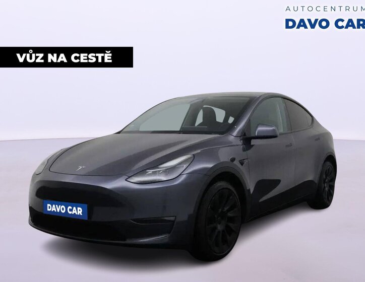 Tesla Model Y 1