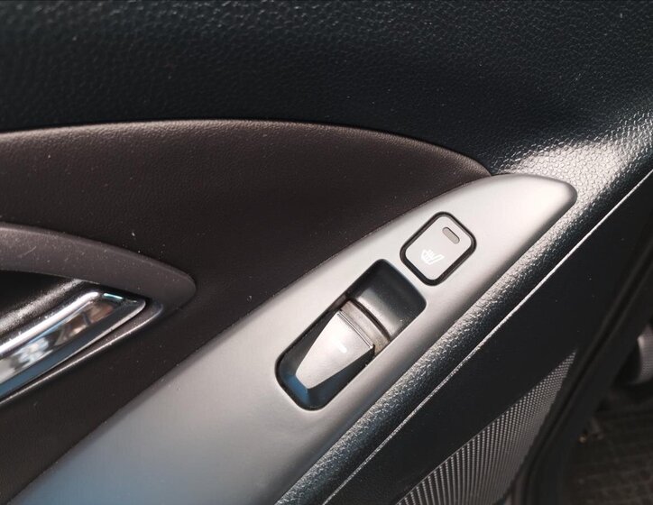 Hyundai ix35 SUV / Terénní 1,7 l 85 kw