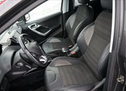 Peugeot 2008 SUV / Terénní 1,2 l 81 kw