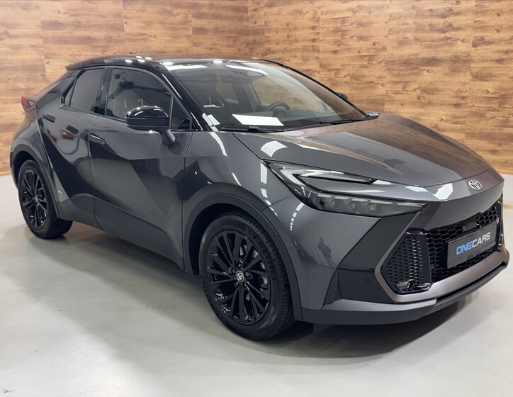 Toyota C-HR 5