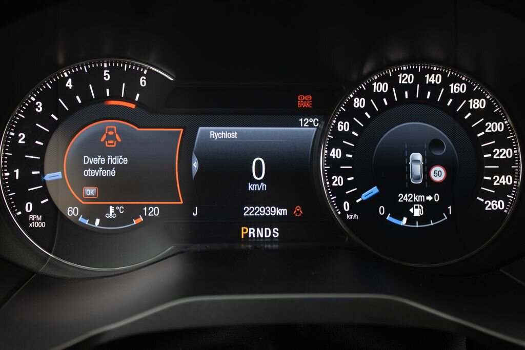 Ford S-MAX MPV 2,0 l 110 kw