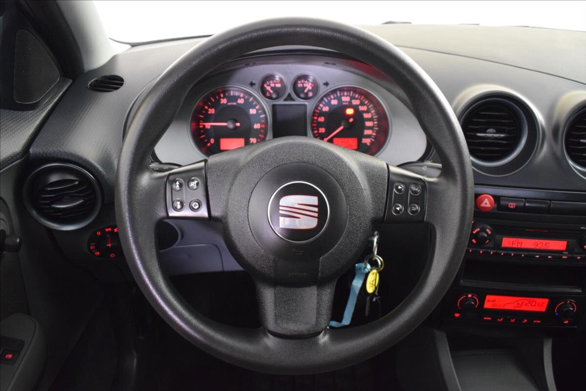 Seat Ibiza Hatchback 1,4 l 63 kw