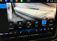 Volkswagen Golf Hatchback 2,0 l 245 kw