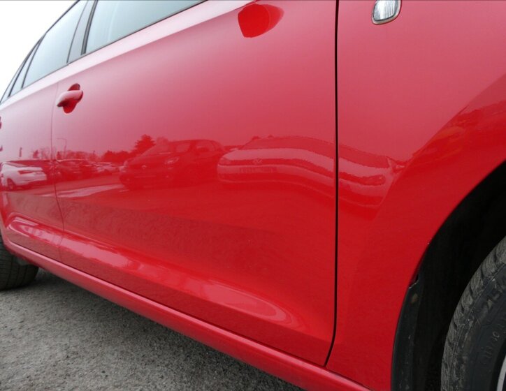 Škoda Rapid Hatchback 1,2 l 77 kw