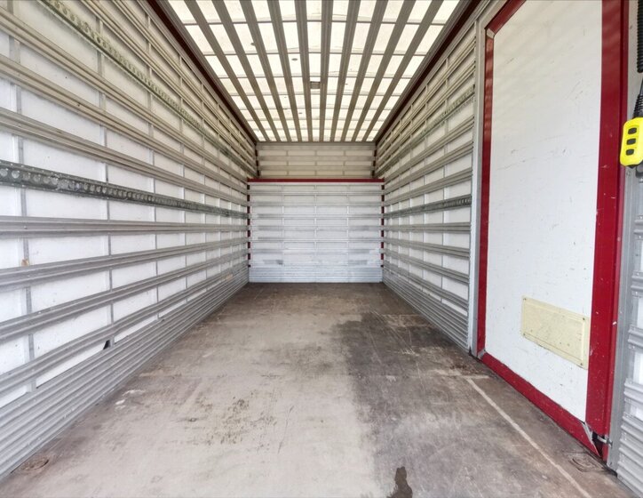 Mercedes-Benz Sprinter 13