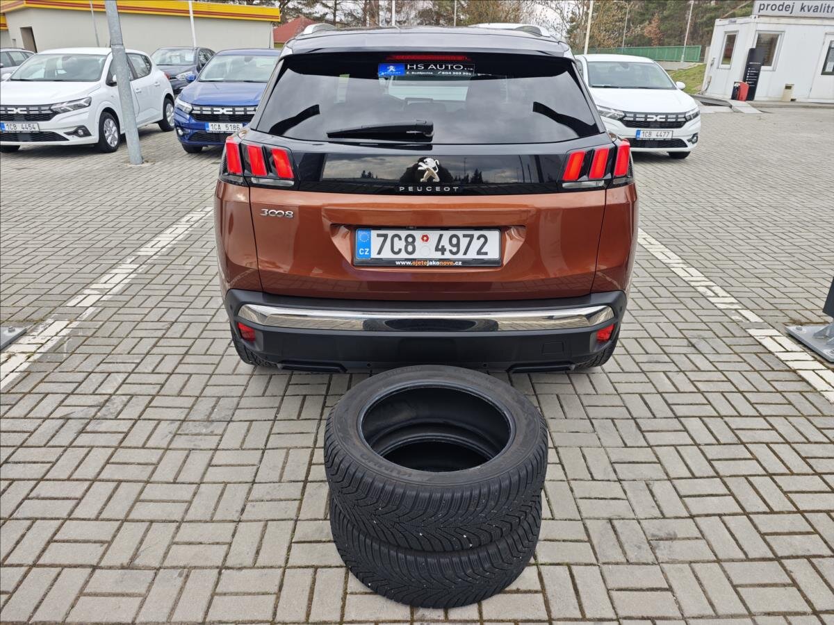 Peugeot 3008 SUV / Terénní 2,0 l 110 kw