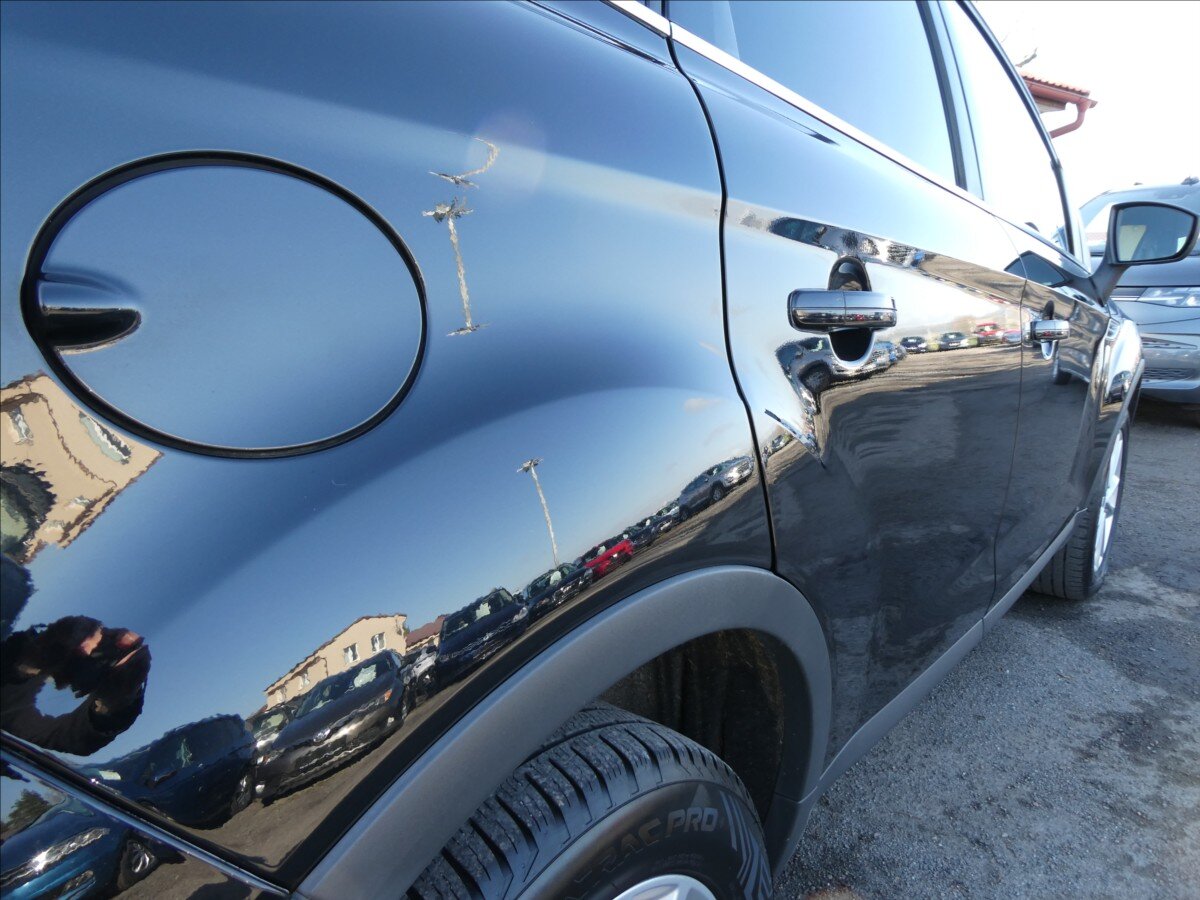 Ford Kuga SUV / Terénní 2,0 l 103 kw