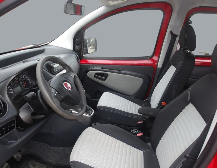 Citroën Nemo Hatchback 1,4 l 54 kw